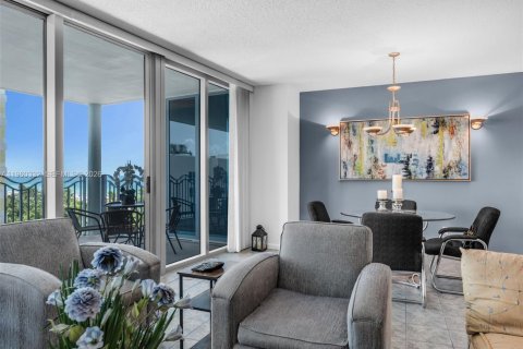 Condominio en venta en Miami Beach, Florida, 2 dormitorios, 142.14 m2 № 2020178 - foto 8