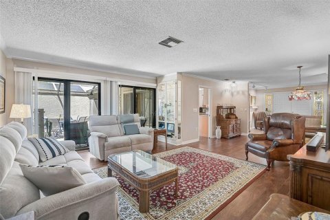 House in Sarasota, Florida 2 bedrooms, 169.27 sq.m. № 1629000 - photo 9