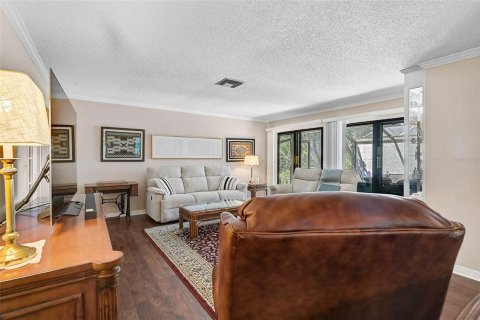 House in Sarasota, Florida 2 bedrooms, 169.27 sq.m. № 1629000 - photo 8