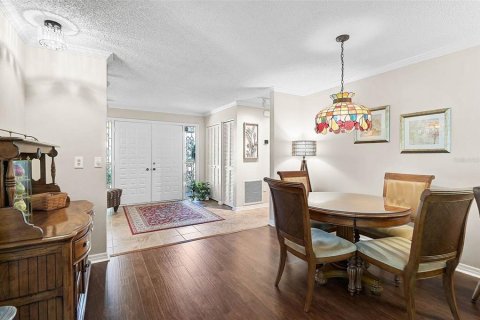 House in Sarasota, Florida 2 bedrooms, 169.27 sq.m. № 1629000 - photo 5
