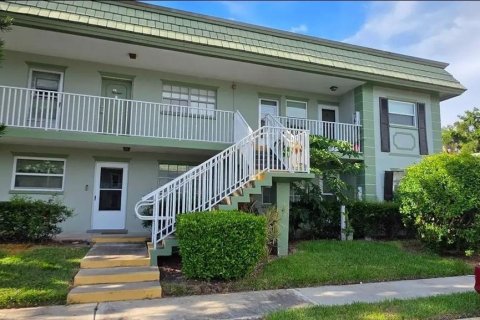 Condo in Clearwater, Florida, 2 bedrooms  № 2391580