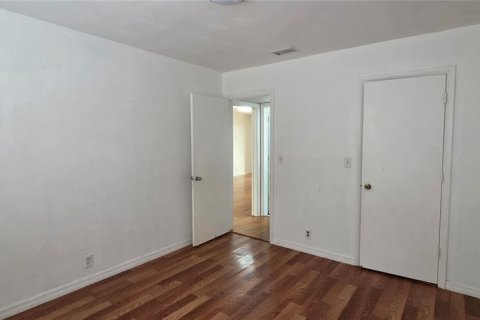 Condo in Clearwater, Florida, 2 bedrooms  № 2391580 - photo 10