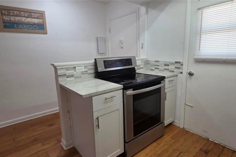 Condo in Clearwater, Florida, 2 bedrooms  № 2391580 - photo 4