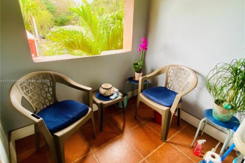 Propiedad comercial en venta en Miami Springs, Florida, 1563.17 m2 № 1736238 - foto 21