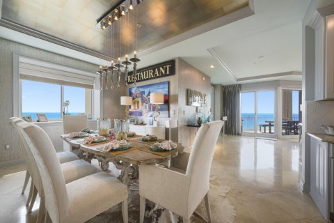 Condo in Miramar Beach, Florida, 4 bedrooms  № 560367 - photo 1