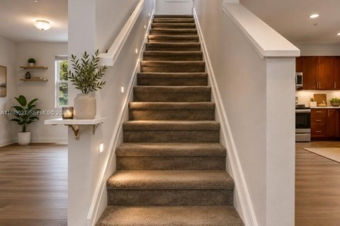 Adosado en venta en Fort Lauderdale, Florida, 3 dormitorios, 183.67 m2 № 2085032 - foto 15