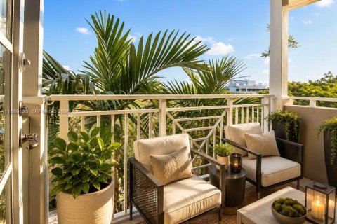 Adosado en venta en Fort Lauderdale, Florida, 3 dormitorios, 183.67 m2 № 2085032 - foto 3