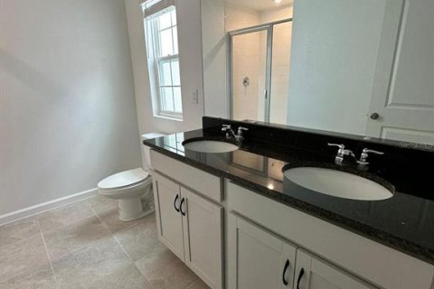 Adosado en venta en Kissimmee, Florida, 3 dormitorios, 135.64 m2 № 1684532 - foto 11