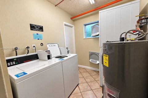Copropriété à louer à Fort Lauderdale, Floride: 1 chambre, 53.88 m2 № 2385053 - photo 22