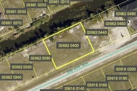 Land in Cape Coral, Florida № 1564867 - photo 1