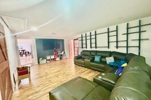 Casa en venta en Ocala, Florida, 3 dormitorios, 214.33 m2 № 1681467 - foto 11
