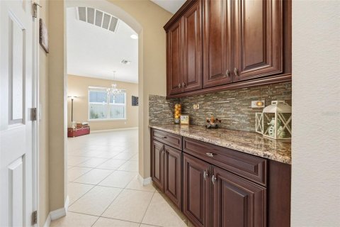 Casa en venta en Apopka, Florida, 4 dormitorios, 284.93 m2 № 2223558 - foto 10