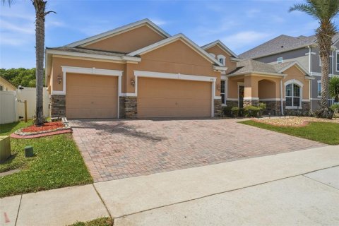 Casa en venta en Apopka, Florida, 4 dormitorios, 284.93 m2 № 2223558 - foto 4
