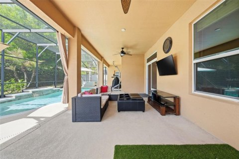 Casa en venta en Apopka, Florida, 4 dormitorios, 284.93 m2 № 2223558 - foto 18
