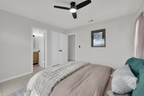Casa en venta en Port St. Lucie, Florida, 2 dormitorios, 100.33 m2 № 2422355 - foto 22