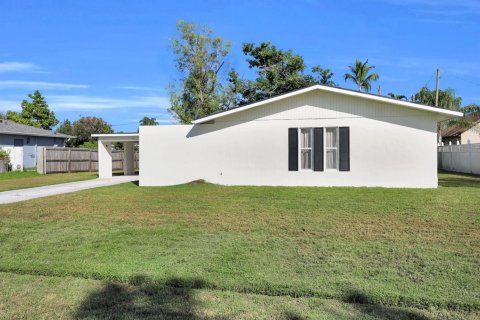 Casa en venta en Port St. Lucie, Florida, 2 dormitorios, 100.33 m2 № 2422355 - foto 5