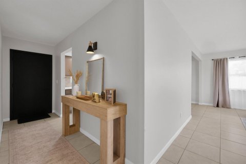 Casa en venta en Port St. Lucie, Florida, 2 dormitorios, 100.33 m2 № 2422355 - foto 8