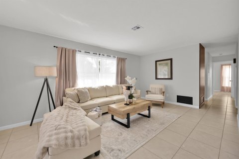 Casa en venta en Port St. Lucie, Florida, 2 dormitorios, 100.33 m2 № 2422355 - foto 9