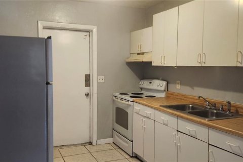 Apartment in Tampa, Florida 2 bedrooms, 120.4 sq.m. № 2097618 - photo 4