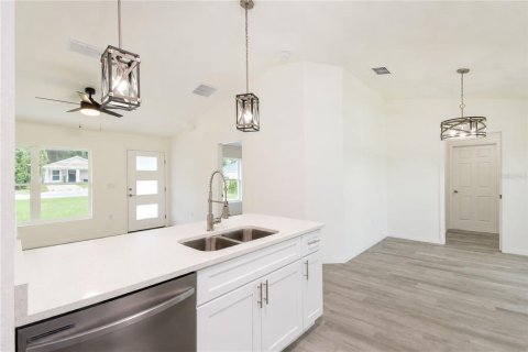 Villa ou maison à louer à Ocala, Floride: 3 chambres, 108.97 m2 № 2157300 - photo 12