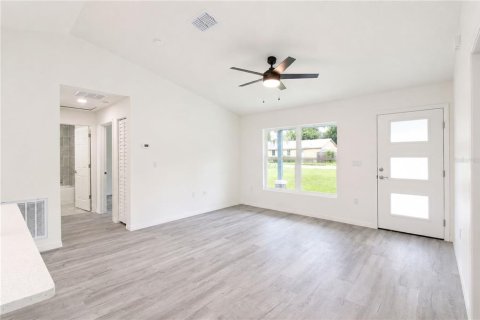 Villa ou maison à louer à Ocala, Floride: 3 chambres, 108.97 m2 № 2157300 - photo 6
