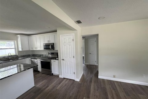 Casa en venta en Largo, Florida, 3 dormitorios, 120.96 m2 № 1877442 - foto 11