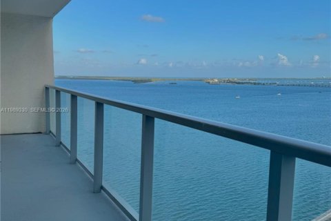 Кондоминиум с 1 спальней в Майами, Флорида № 2065574