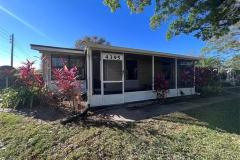Copropriété à vendre à Orlando, Floride: 2 chambres, 76.92 m2 № 1800321 - photo 1