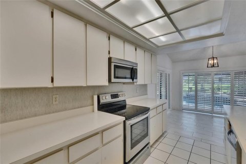 House in Plant City, Florida 3 bedrooms, 213.49 sq.m. № 1750161 - photo 28