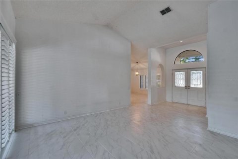 House in Plant City, Florida 3 bedrooms, 213.49 sq.m. № 1750161 - photo 8