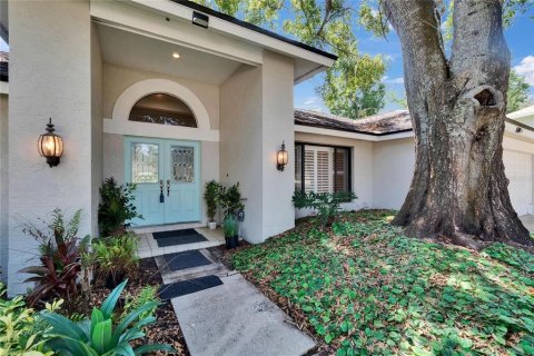 House in Plant City, Florida 3 bedrooms, 213.49 sq.m. № 1750161 - photo 4