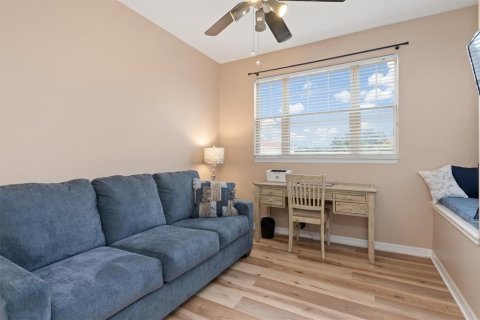 Townhouse in North Port, Florida 3 bedrooms, 149.39 sq.m. № 2208799 - photo 20