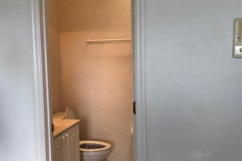 Adosado en alquiler en Oldsmar, Florida, 3 dormitorios, 170.38 m2 № 1869302 - foto 3