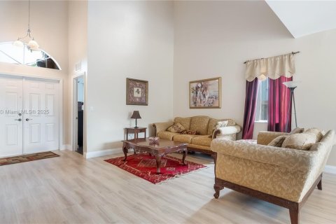 Villa ou maison à vendre à Homestead, Floride: 4 chambres, 244.61 m2 № 1948737 - photo 11