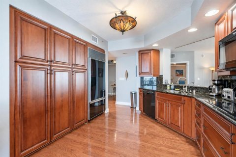 Copropriété à vendre à Clearwater, Floride: 3 chambres, 187.2 m2 № 2414994 - photo 18