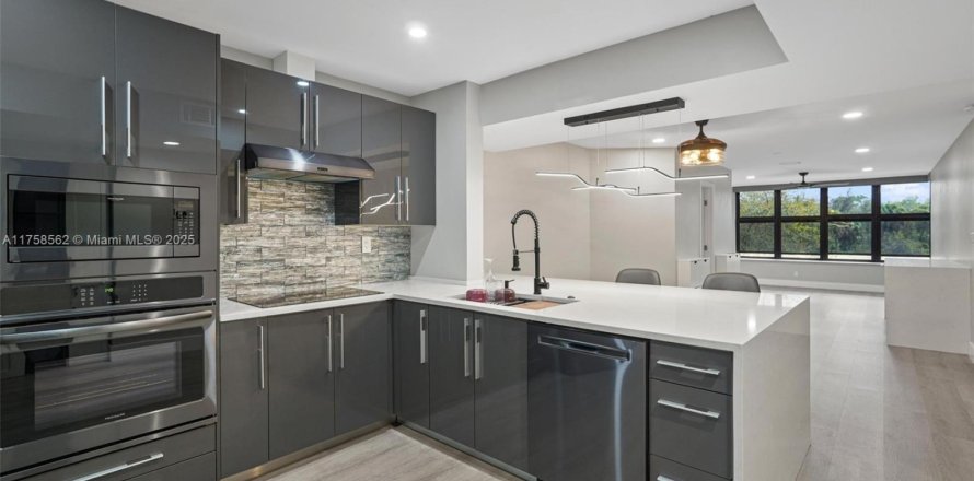 Condo à Coconut Creek, Floride, 2 chambres № 1957483