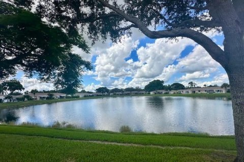 Copropriété à louer à Boca Raton, Floride: 2 chambres, 123.75 m2 № 1928516 - photo 8