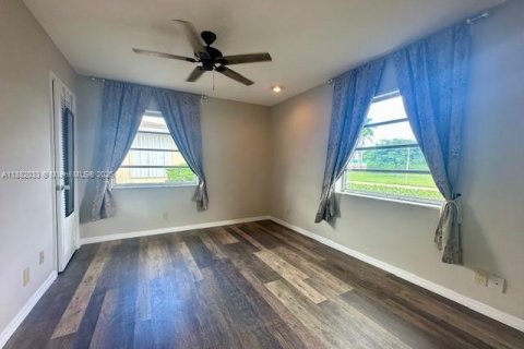 Copropriété à louer à Boca Raton, Floride: 2 chambres, 123.75 m2 № 1928516 - photo 10
