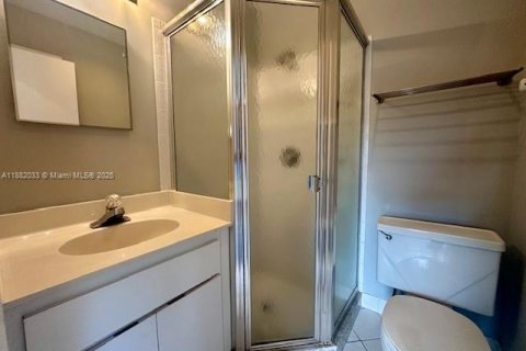 Copropriété à louer à Boca Raton, Floride: 2 chambres, 123.75 m2 № 1928516 - photo 11