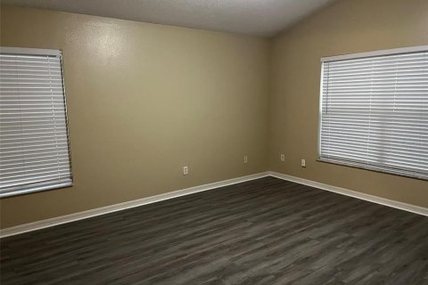 Casa en alquiler en Orlando, Florida, 3 dormitorios, 135.17 m2 № 1908387 - foto 5