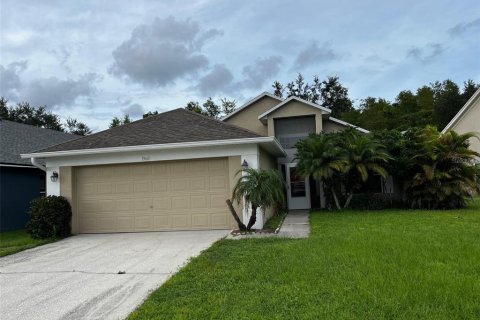 Casa en alquiler en Orlando, Florida, 3 dormitorios, 135.17 m2 № 1908387 - foto 1