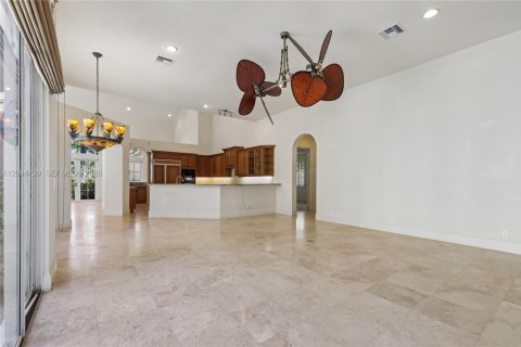 Villa ou maison à vendre à Palm Beach Gardens, Floride: 5 chambres, 422.24 m2 № 2398133 - photo 10