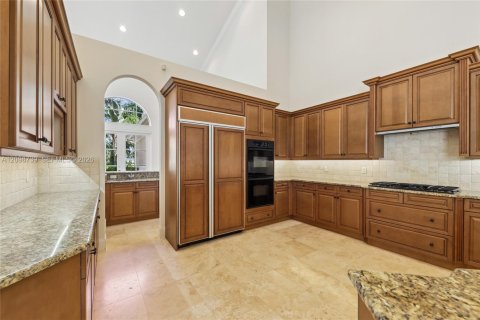 Villa ou maison à vendre à Palm Beach Gardens, Floride: 5 chambres, 422.24 m2 № 2398133 - photo 2