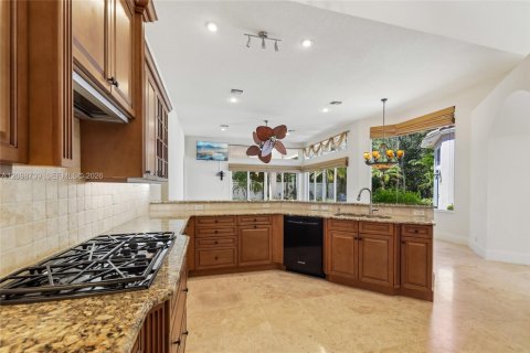 Villa ou maison à vendre à Palm Beach Gardens, Floride: 5 chambres, 422.24 m2 № 2398133 - photo 7
