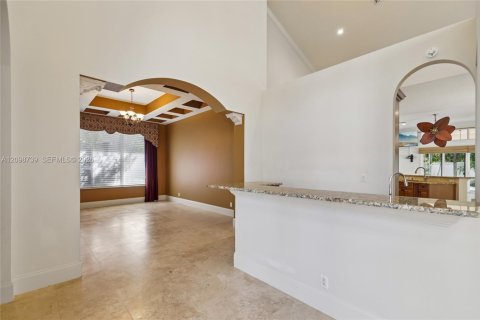 Villa ou maison à vendre à Palm Beach Gardens, Floride: 5 chambres, 422.24 m2 № 2398133 - photo 17