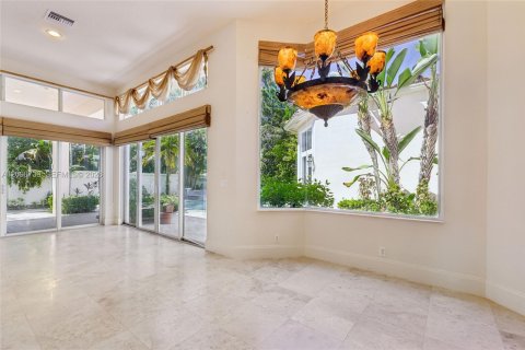 Villa ou maison à vendre à Palm Beach Gardens, Floride: 5 chambres, 422.24 m2 № 2398133 - photo 11