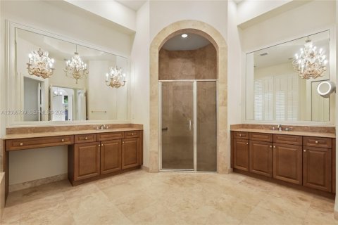Villa ou maison à vendre à Palm Beach Gardens, Floride: 5 chambres, 422.24 m2 № 2398133 - photo 23