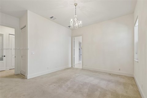 Villa ou maison à vendre à Palm Beach Gardens, Floride: 5 chambres, 422.24 m2 № 2398133 - photo 28