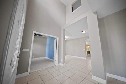 House in Winter Garden, Florida 5 bedrooms, 331.48 sq.m. № 1839044 - photo 10