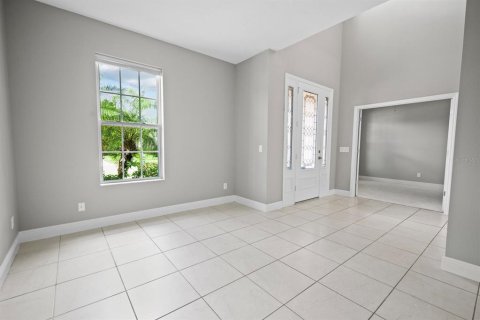 House in Winter Garden, Florida 5 bedrooms, 331.48 sq.m. № 1839044 - photo 14